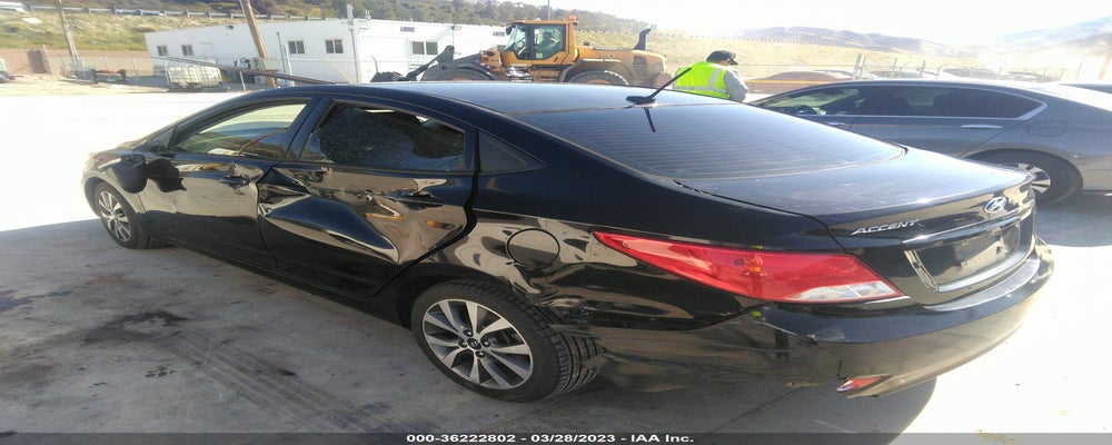KMHCT4AE9HU377299 2017 HYUNDAI ACCENT photo no. 3