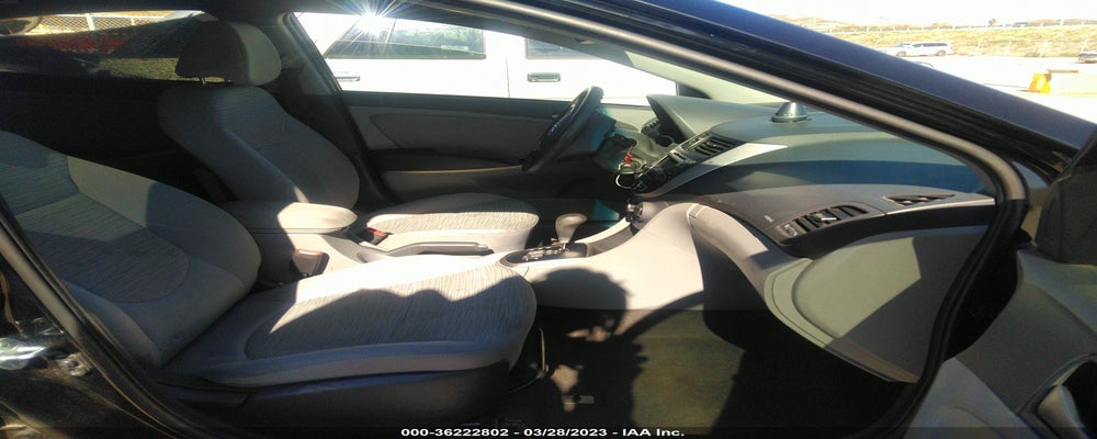 KMHCT4AE9HU377299 2017 HYUNDAI ACCENT photo no. 5