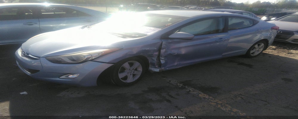 KMHDH4AE2DU663303 2013 HYUNDAI ELANTRA photo no. 2