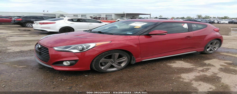 KMHTC6AE2DU175586 2013 HYUNDAI VELOSTER photo no. 2