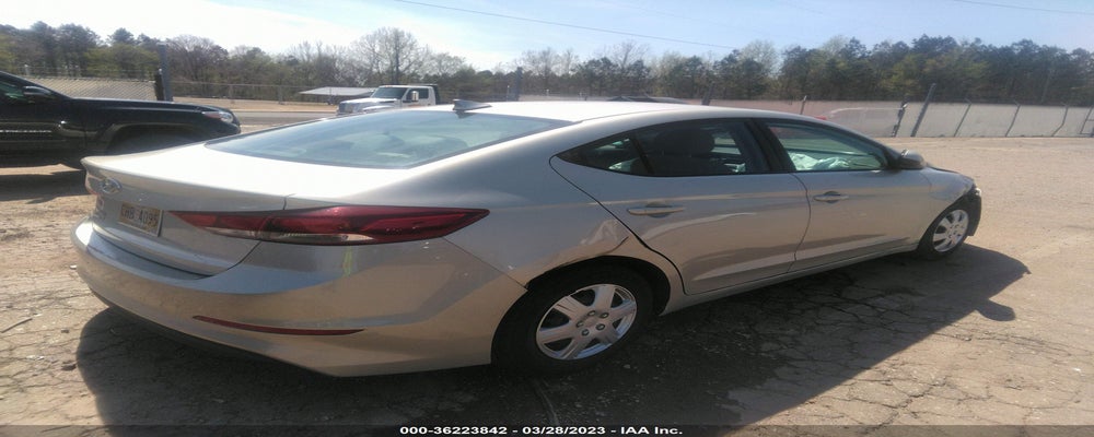 5NPD74LF2HH178835 2017 HYUNDAI ELANTRA photo no. 4