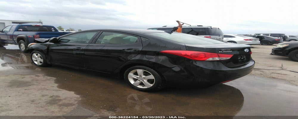 5NPDH4AE4DH153551 2013 HYUNDAI ELANTRA photo no. 3