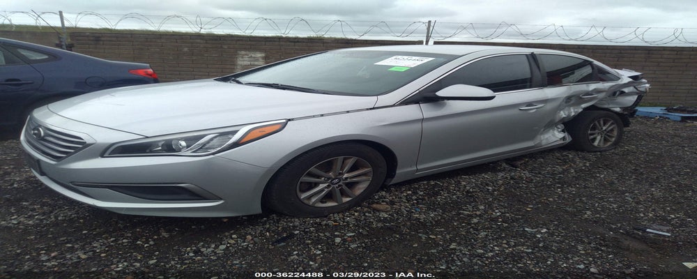 5NPE24AF9GH323857 2016 HYUNDAI SONATA photo no. 2