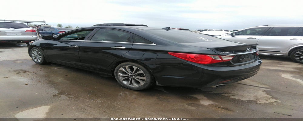 5NPEC4AB7DH615173 2013 HYUNDAI SONATA photo no. 3