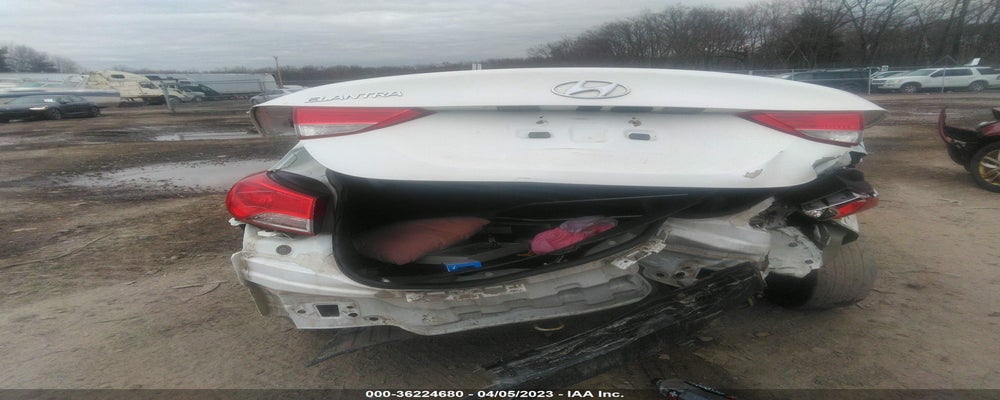 5NPDH4AE4DH334245 2013 HYUNDAI ELANTRA photo no. 6