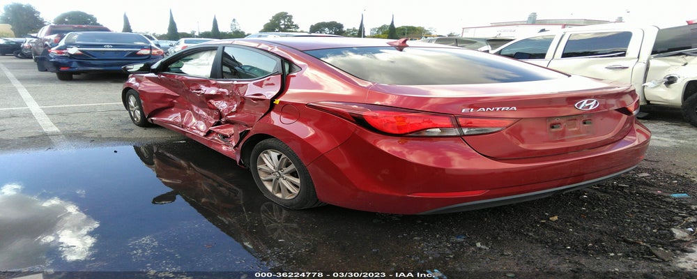 5NPDH4AE6FH628846 2015 HYUNDAI ELANTRA photo no. 3