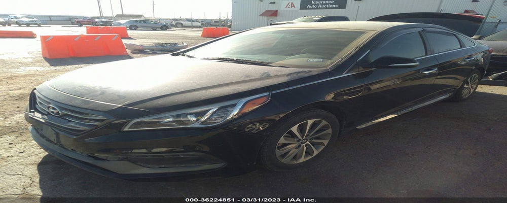 5NPE34AF3FH180187 2015 HYUNDAI SONATA photo no. 2