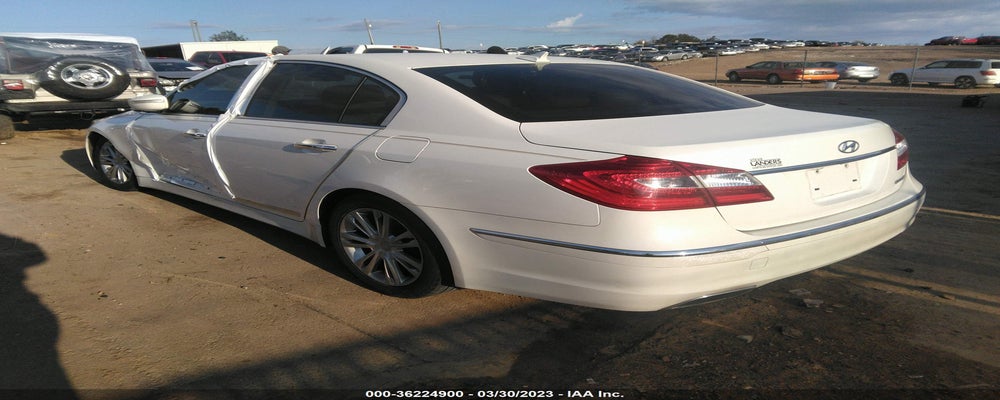 KMHGC4DD9CU186592 2012 HYUNDAI GENESIS photo no. 3