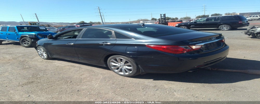 5NPEC4AB2CH394273 2012 HYUNDAI SONATA photo no. 3