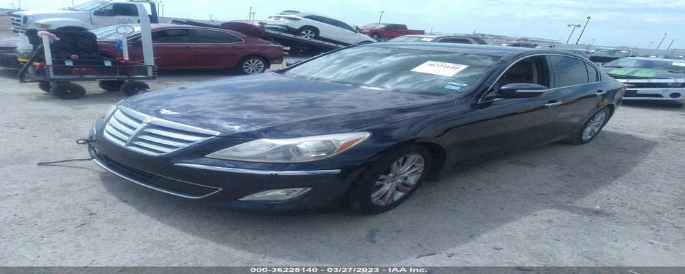KMHGC4DD4CU185320 2012 HYUNDAI GENESIS photo no. 2