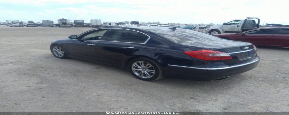 KMHGC4DD4CU185320 2012 HYUNDAI GENESIS photo no. 3