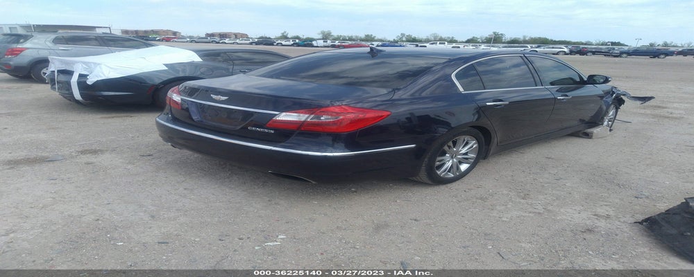 KMHGC4DD4CU185320 2012 HYUNDAI GENESIS photo no. 4
