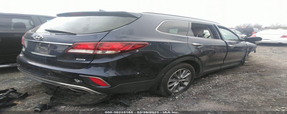 KM8SMDHF1HU256435 2017 HYUNDAI SANTA FE photo no. 4