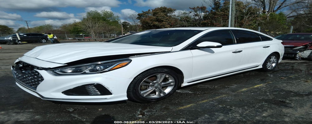 5NPE34AF9JH606425 2018 HYUNDAI SONATA photo no. 2