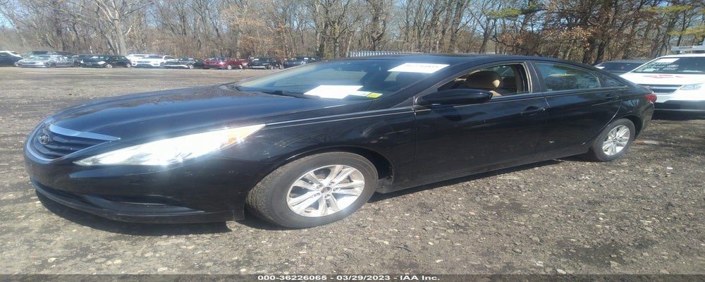5NPEB4AC6BH005984 2011 HYUNDAI SONATA photo no. 2
