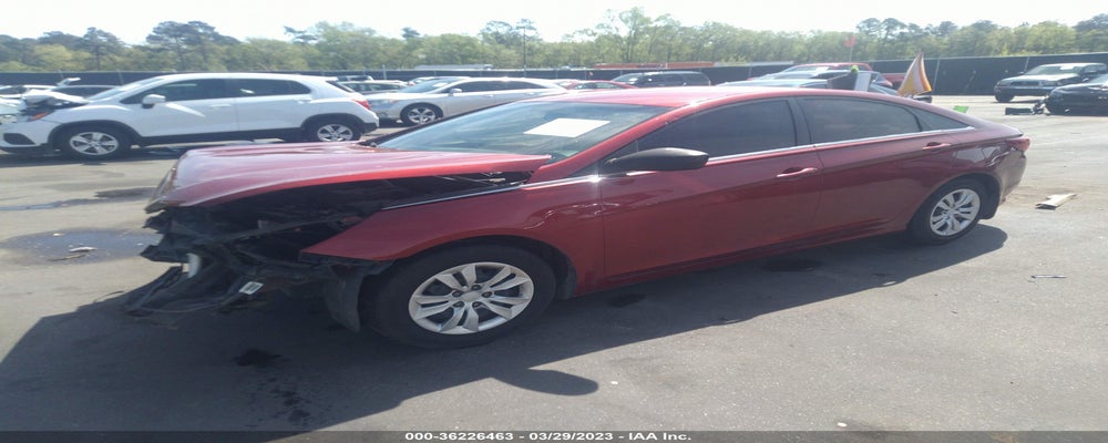 5NPEB4AC1DH523021 2013 HYUNDAI SONATA photo no. 2