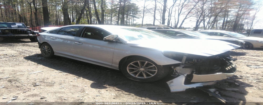 5NPE24AF0JH599917 2018 HYUNDAI SONATA photo no. 9