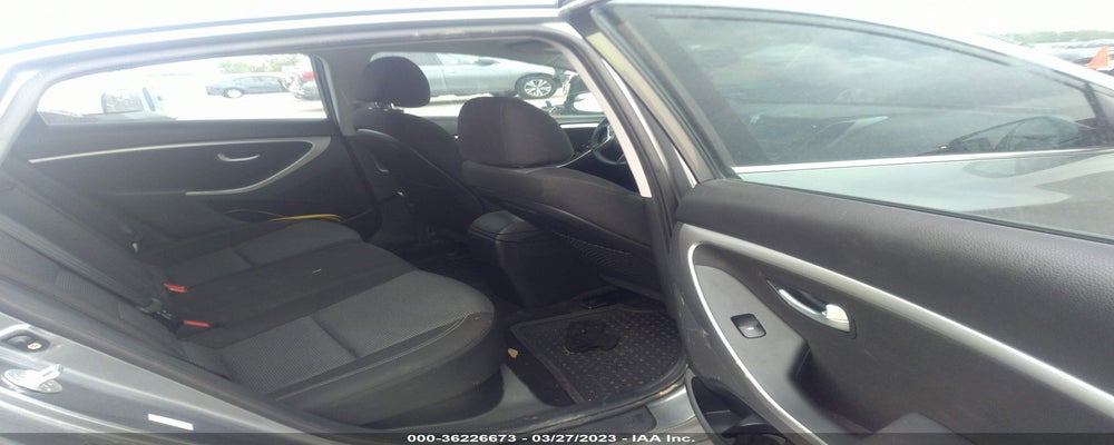 KMHD35LH3GU302968 2016 HYUNDAI ELANTRA GT photo no. 8