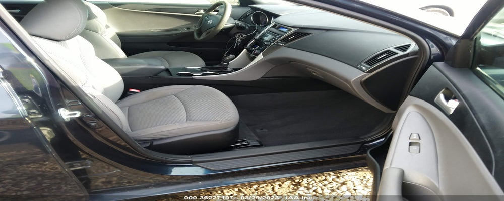 5NPEB4AC4DH807789 2013 HYUNDAI SONATA photo no. 5