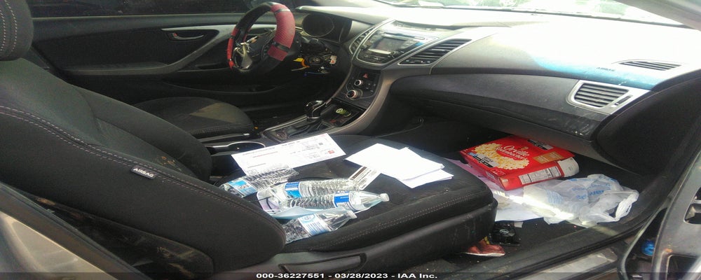 5NPDH4AE6FH607401 2015 HYUNDAI ELANTRA photo no. 5