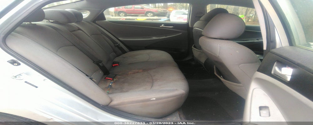5NPEB4AC2BH189207 2011 HYUNDAI SONATA photo no. 8