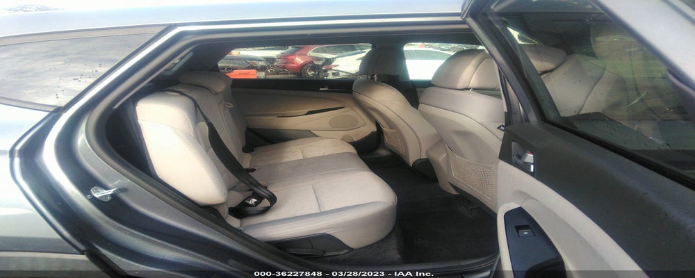 KM8J23A41HU452072 2017 HYUNDAI TUCSON photo no. 8