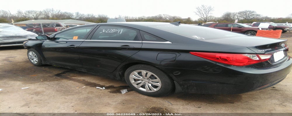 5NPEB4AC5BH096763 2011 HYUNDAI SONATA photo no. 3