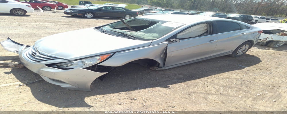 5NPEB4AC5CH326450 2012 HYUNDAI SONATA photo no. 2