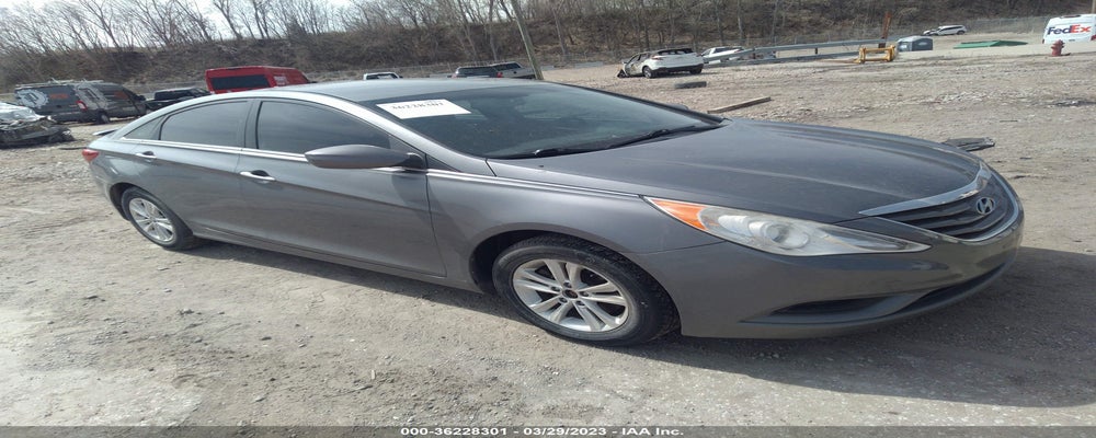 5NPEB4AC4CH351470 2012 HYUNDAI SONATA photo no. 2