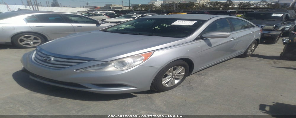 5NPEB4AC7BH131092 2011 HYUNDAI SONATA photo no. 2