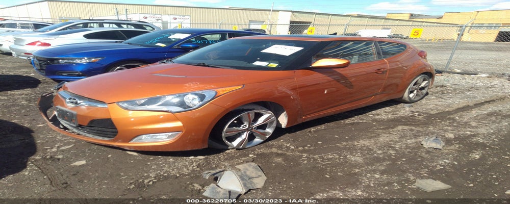 KMHTC6AD5FU238352 2015 HYUNDAI VELOSTER photo no. 2