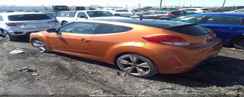 KMHTC6AD5FU238352 2015 HYUNDAI VELOSTER photo no. 3