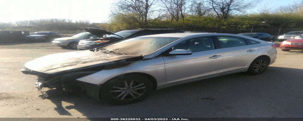 5NPE24AF3GH395640 2016 HYUNDAI SONATA photo no. 2