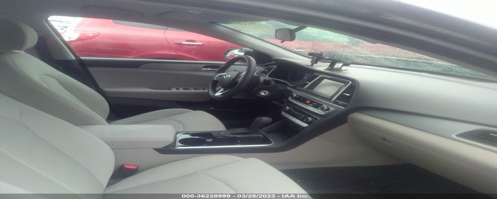 5NPE24AF0KH794756 2019 HYUNDAI SONATA photo no. 5