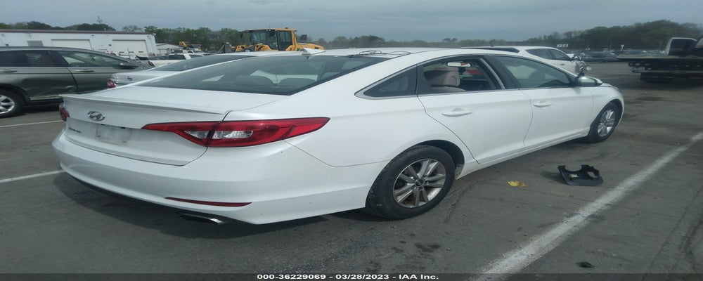 5NPE24AFXGH426141 2016 HYUNDAI SONATA photo no. 4