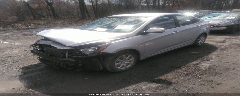 KMHCT4AE3EU682373 2014 HYUNDAI ACCENT photo no. 2