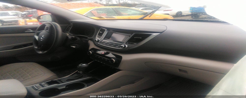 KM8J3CA26HU351816 2017 HYUNDAI TUCSON photo no. 5