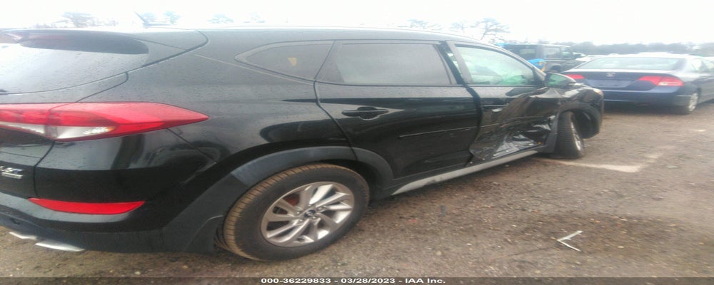 KM8J3CA26HU351816 2017 HYUNDAI TUCSON photo no. 6