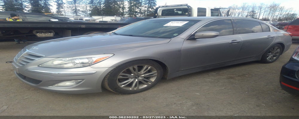 KMHGC4DD7CU153557 2012 HYUNDAI GENESIS photo no. 2