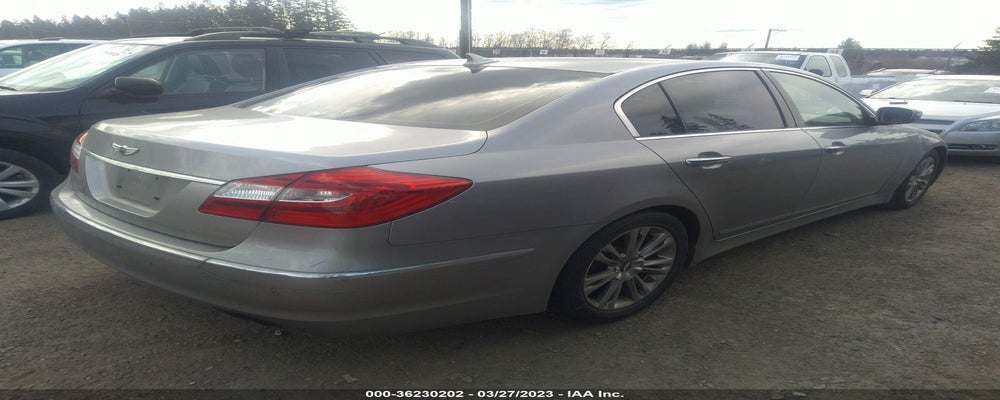 KMHGC4DD7CU153557 2012 HYUNDAI GENESIS photo no. 4