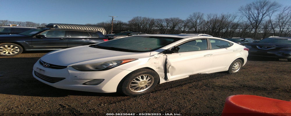 5NPDH4AE9BH040756 2011 HYUNDAI ELANTRA photo no. 2