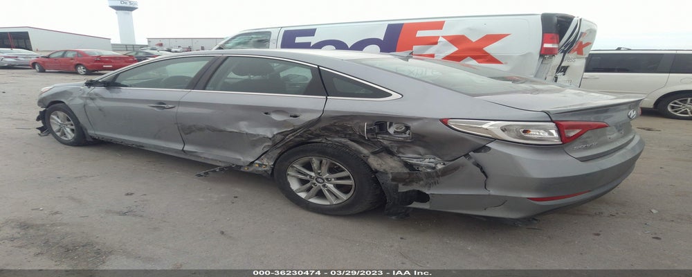 5NPE24AA4FH160845 2015 HYUNDAI SONATA photo no. 3