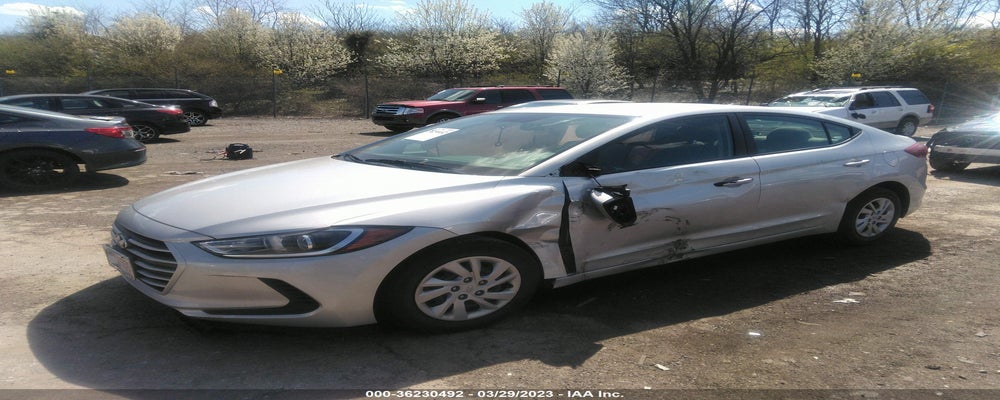 5NPD74LF6JH363427 2018 HYUNDAI ELANTRA photo no. 2