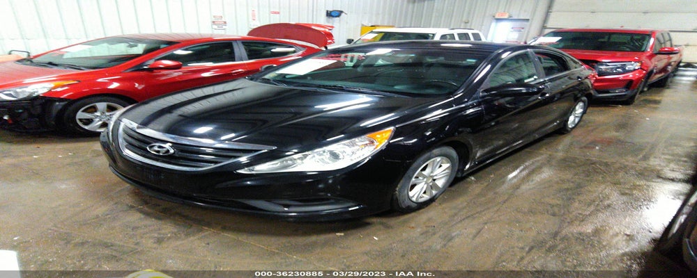 5NPEB4AC3EH912504 2014 HYUNDAI SONATA photo no. 2