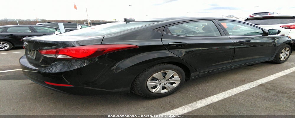 5NPDH4AE3GH743499 2016 HYUNDAI ELANTRA photo no. 4