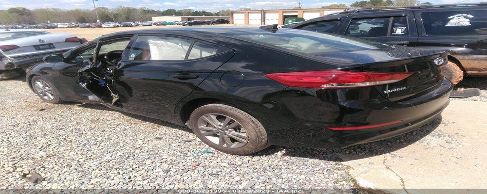 5NPD84LF8JH375608 2018 HYUNDAI ELANTRA photo no. 3