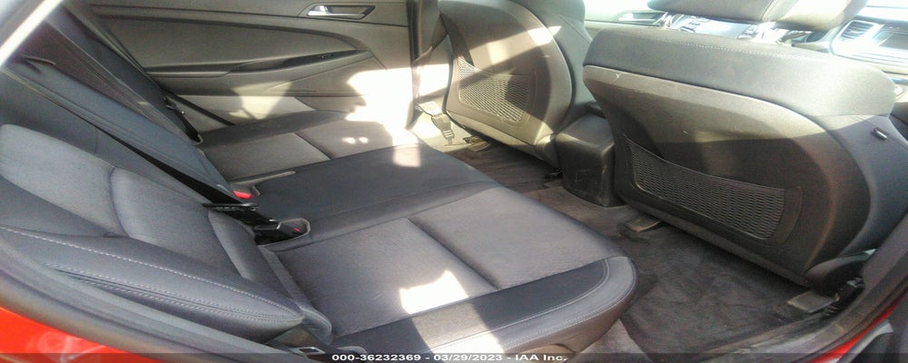 KM8J3CA41GU060110 2016 HYUNDAI TUCSON photo no. 8