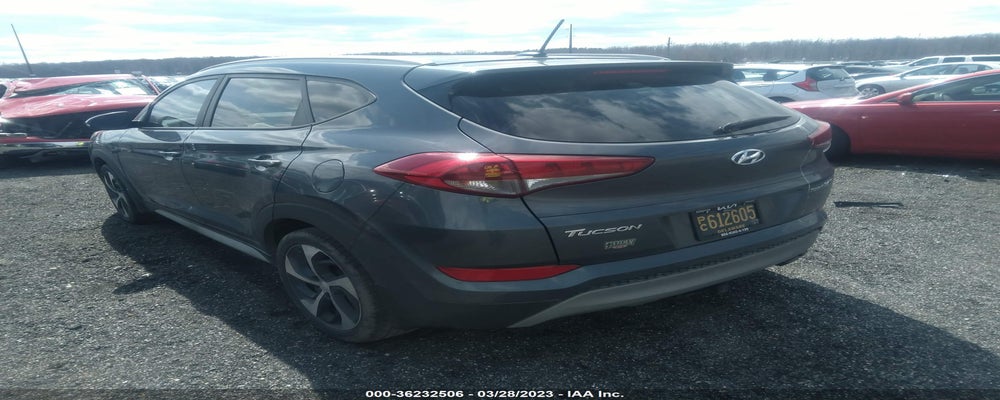 KM8J33A2XHU529694 2017 HYUNDAI TUCSON photo no. 3