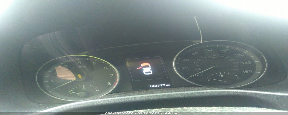 KMHD84LF4HU164563 2017 HYUNDAI ELANTRA photo no. 7