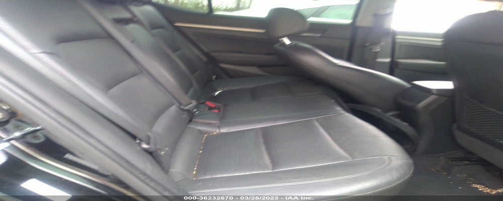 KMHD84LF4HU164563 2017 HYUNDAI ELANTRA photo no. 8